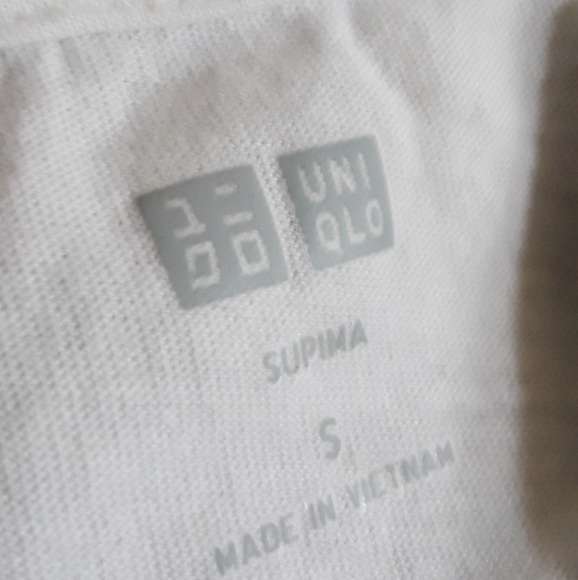Uniqlo Pima cotton shirts - Picture 3 of 4